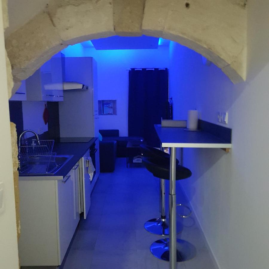 Appart 40M2 Independant, Confortable Avec Terasse Lunel  Zewnętrze zdjęcie