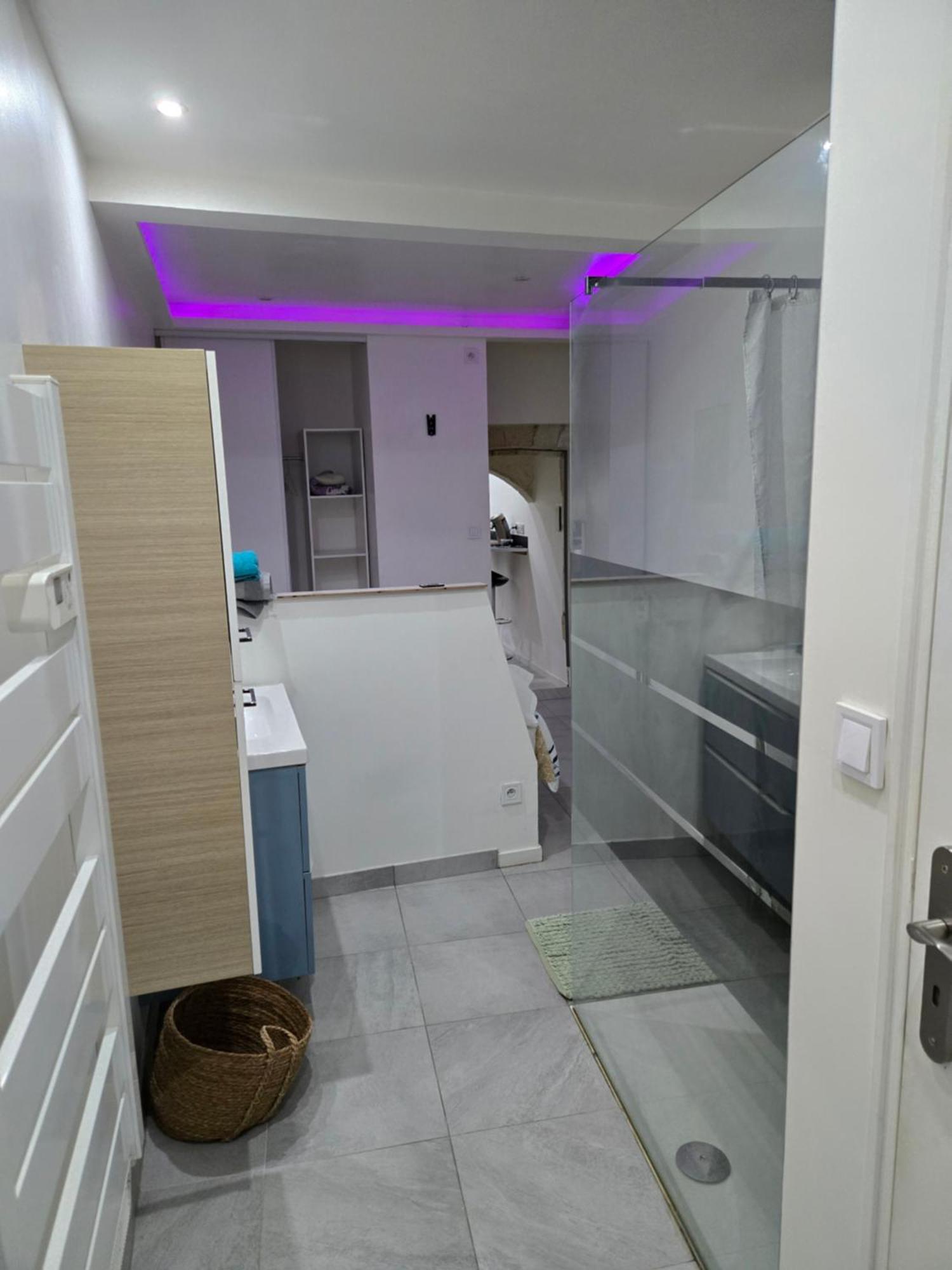 Appart 40M2 Independant, Confortable Avec Terasse Lunel  Zewnętrze zdjęcie